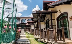 Тодорини Кукли Hotel