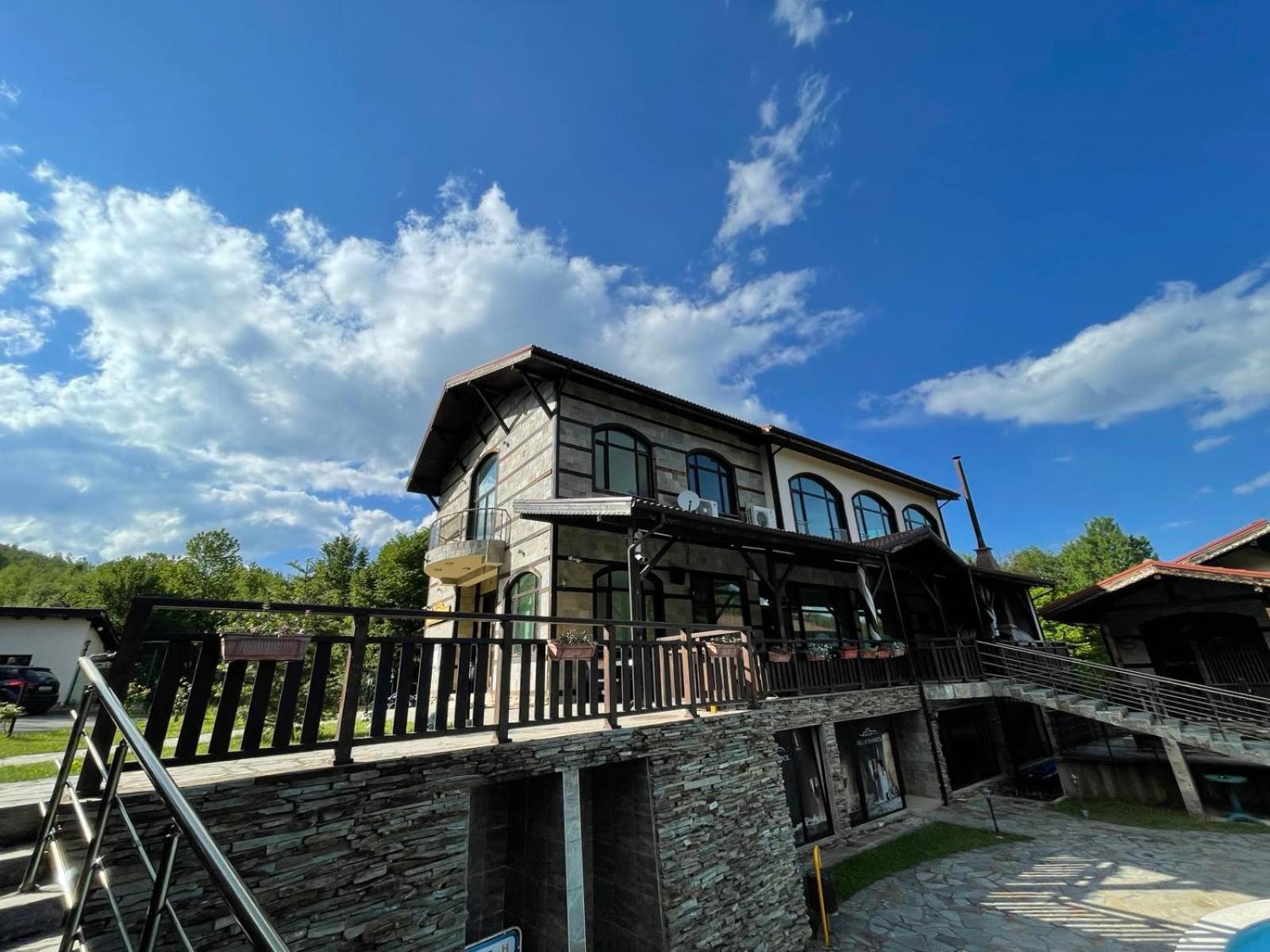 Тодорини Кукли Hotel Spanchevtsi Екстериор снимка