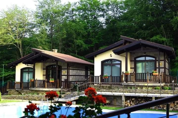 Тодорини Кукли Hotel Spanchevtsi Екстериор снимка